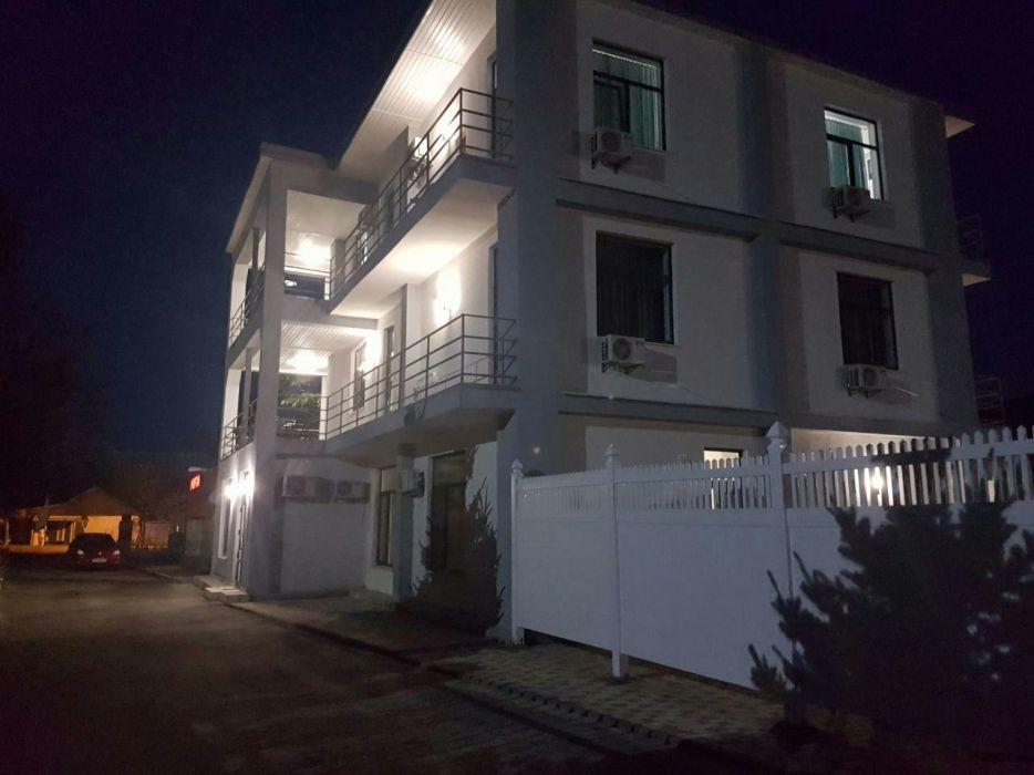 Hotel Aleksandriya Czarnomorsk Zewnętrze zdjęcie
